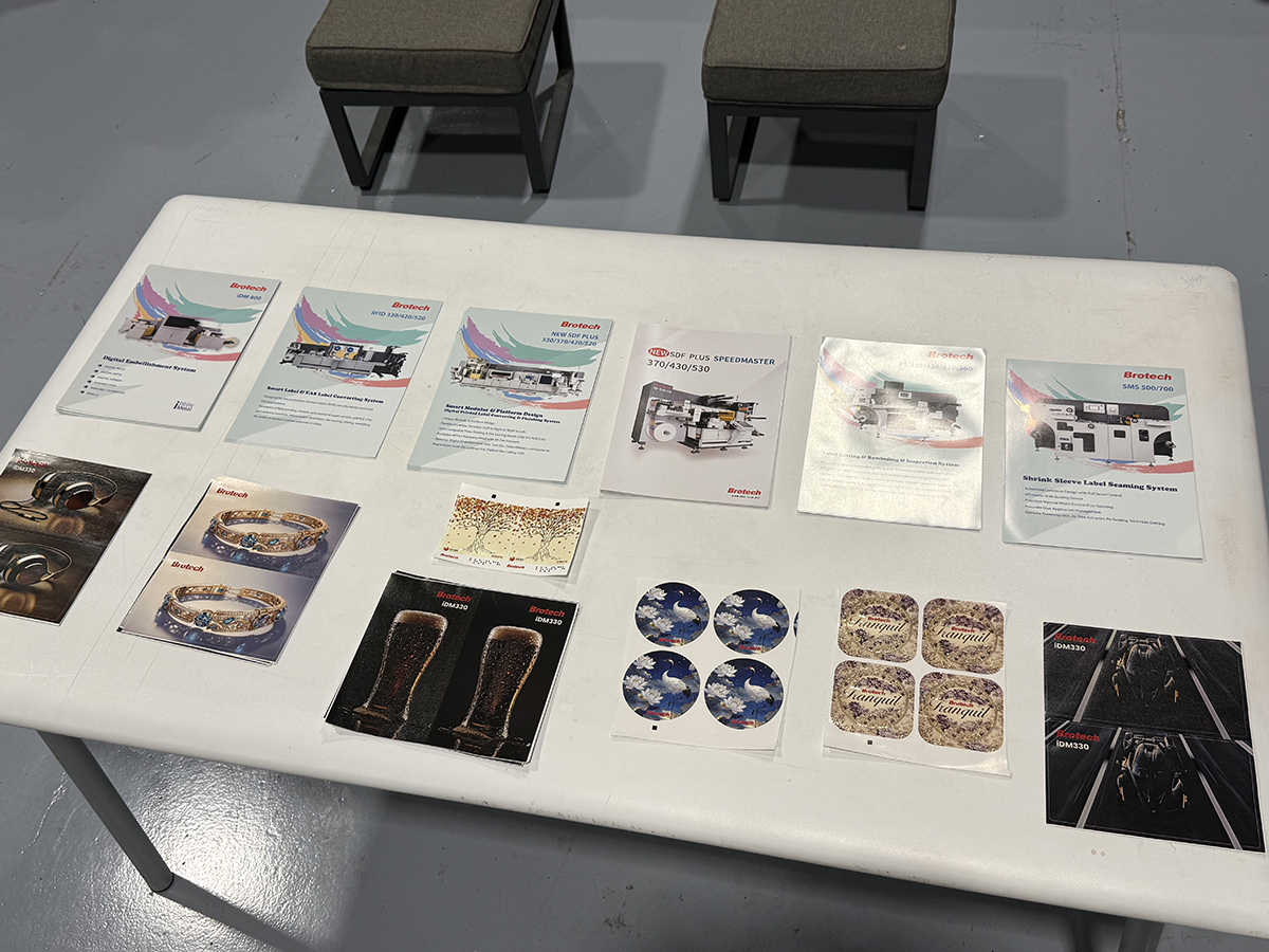 Brotech - Muestra de acabados